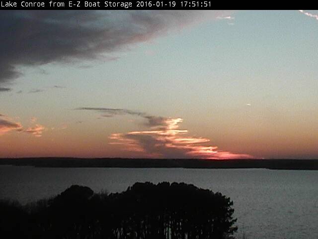 16-01-19_17-51-51-71.jpg Lake Conroe sunset photo