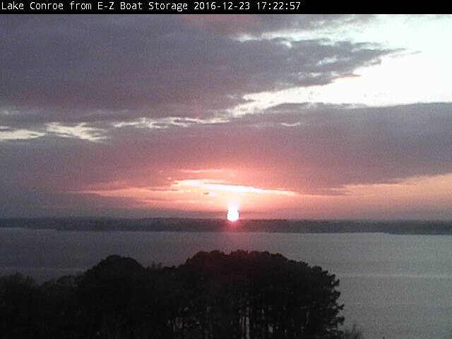 16-12-23_17-22-57-81.jpg Lake Conroe sunset photo