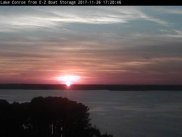 17-11-26_17-20-46-83.jpg Lake Conroe sunset photo