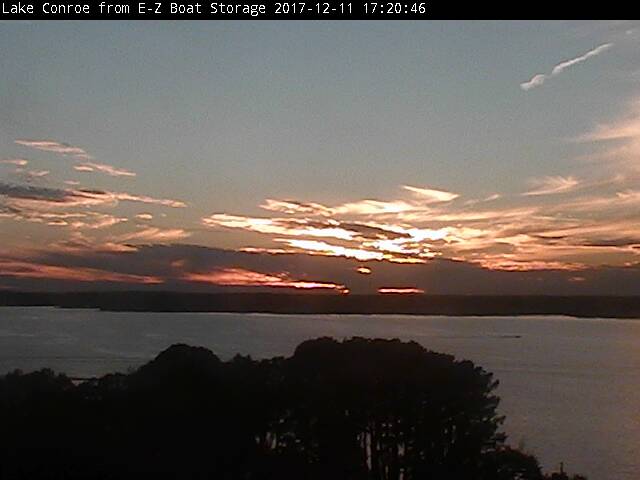 17-12-11_17-20-46-80.jpg Lake Conroe sunset photo