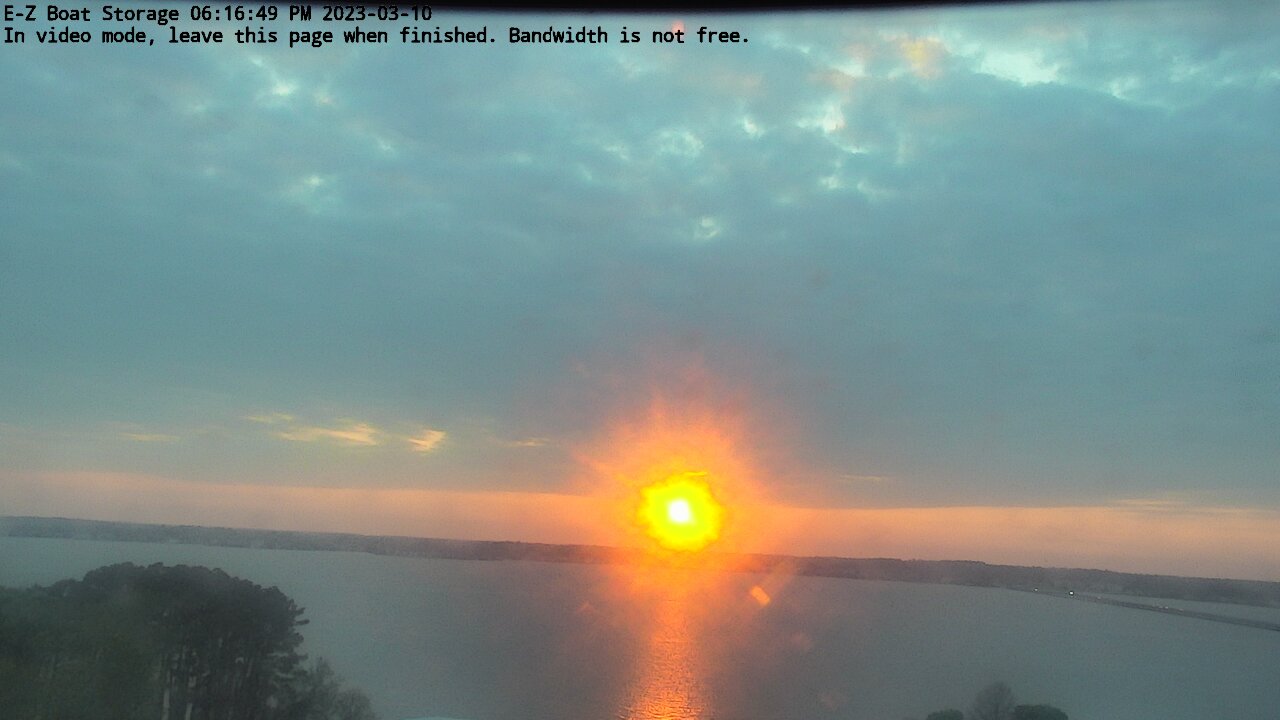 23-03-10_18-16-49-52.jpg Lake Conroe sunset photo