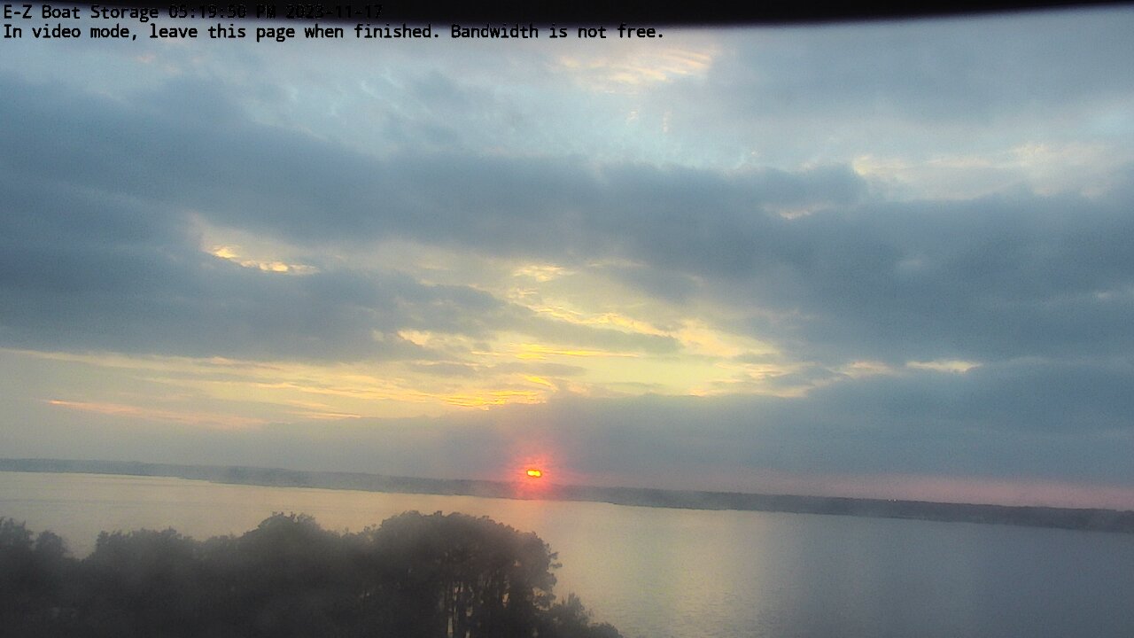 23-11-17_17-19-50-37.jpg Lake Conroe sunset photo