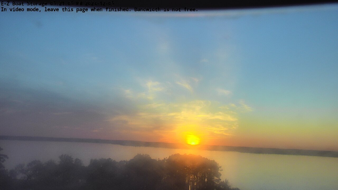 23-12-05_17-21-05-32.jpg Lake Conroe sunset photo