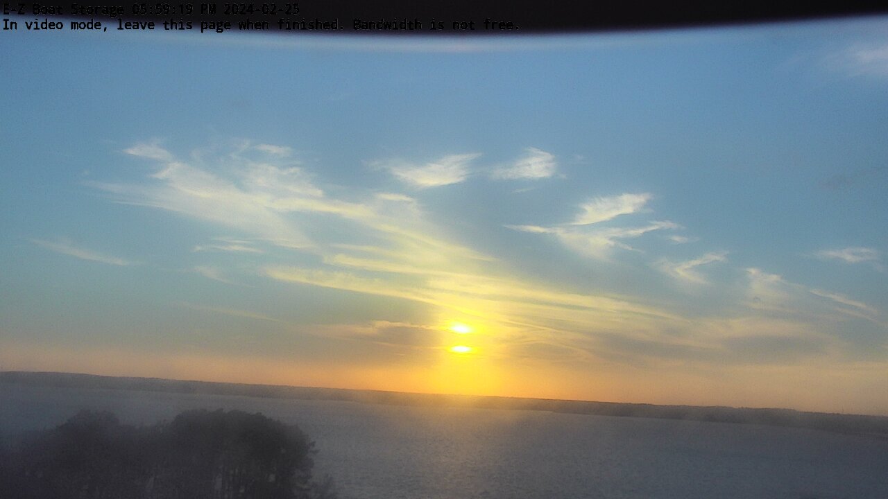 24-02-25_17-59-19-98.jpg Lake Conroe sunset photo