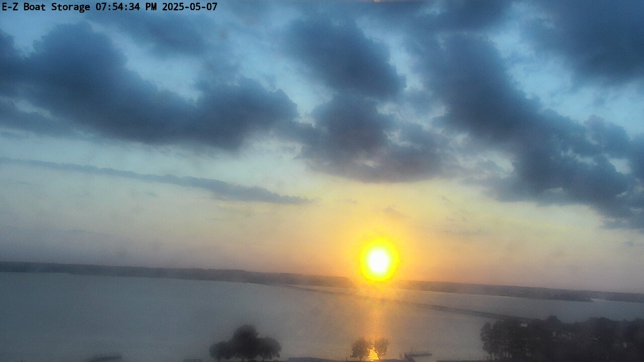 25-05-07_19-54-34-83.jpg Lake Conroe sunset photo