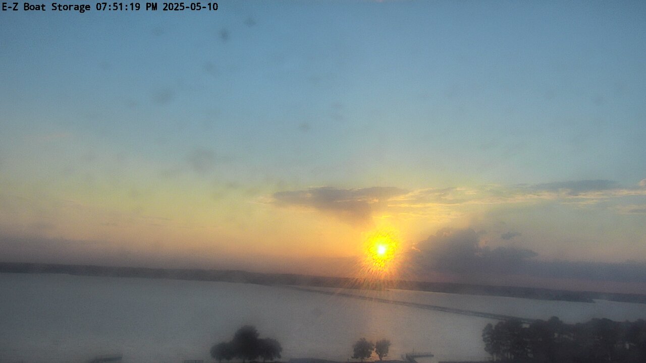 25-05-10_19-51-19-74.jpg Lake Conroe sunset photo