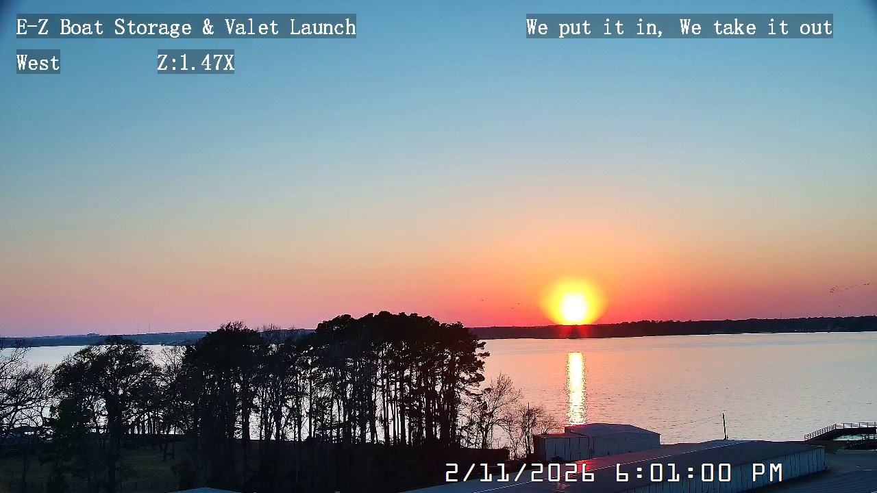 26-02-11-00-01-00 Lake Conroe sunset photo