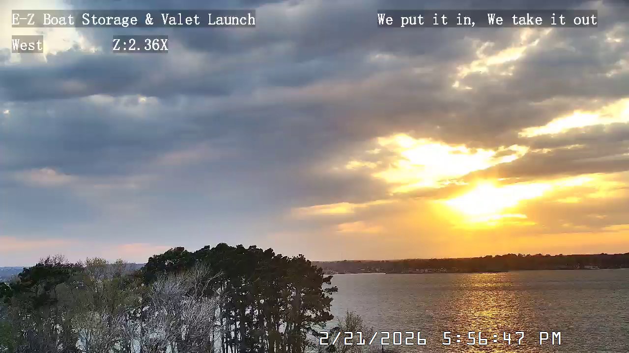26-02-21-17-56-47 Lake Conroe sunset photo