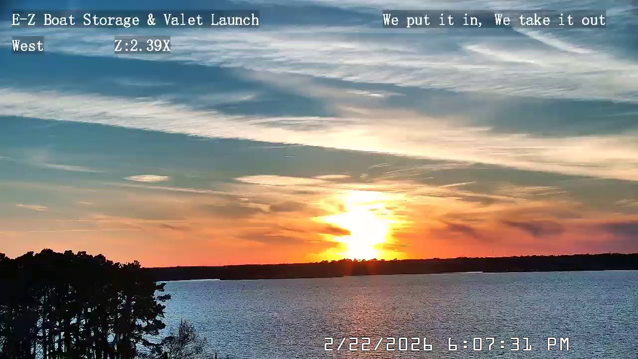 26-02-22-18-07-31 Lake Conroe sunset photo