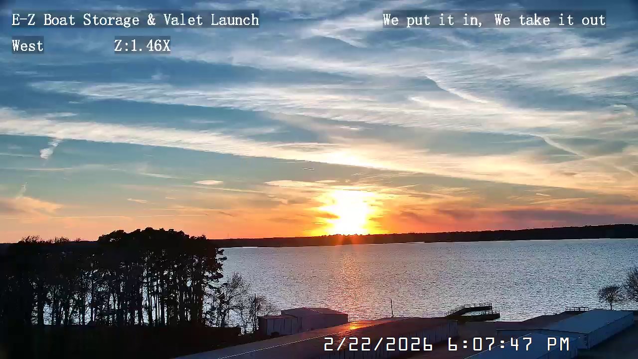 26-02-22-18-07-47 Lake Conroe sunset photo