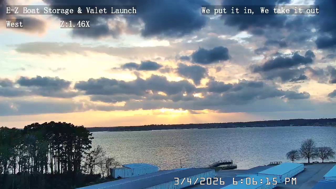 26-03-04-18-06-15 Lake Conroe sunset photo