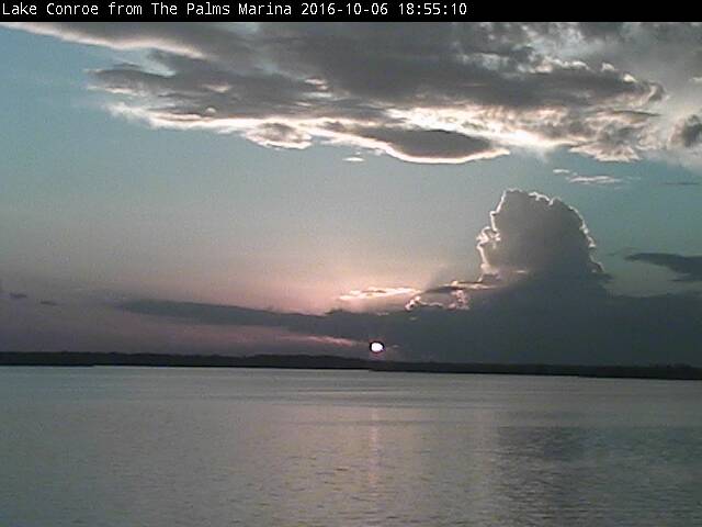 16-10-06_18-55-10-28.jpg Lake Conroe sunset photo
