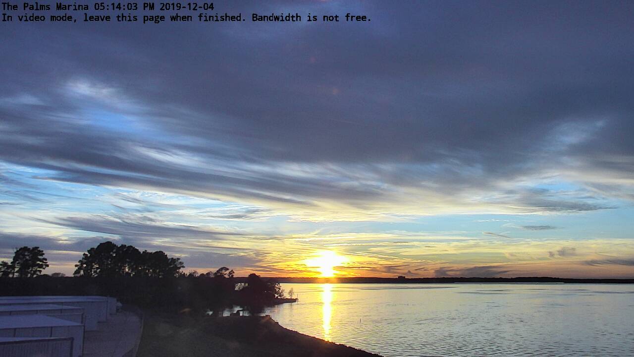 19-12-04_17-14-03-61.jpg Lake Conroe sunset photo