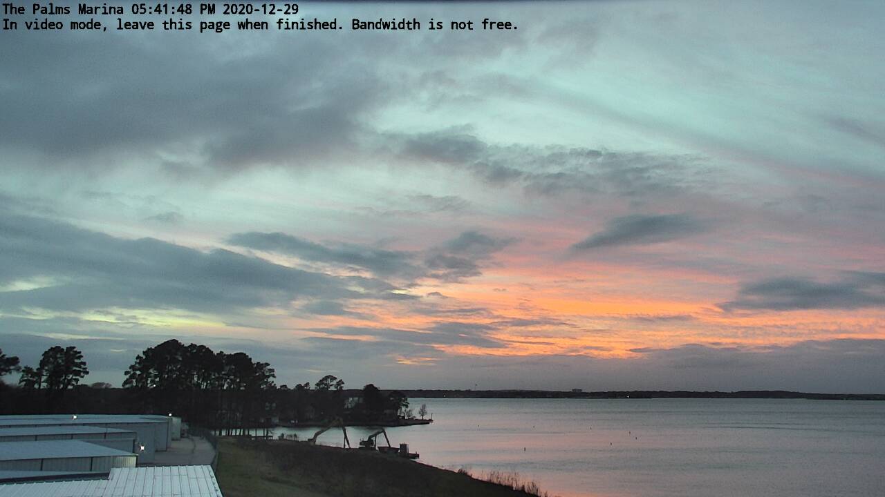 20-12-29_17-41-48-96.jpg Lake Conroe sunset photo