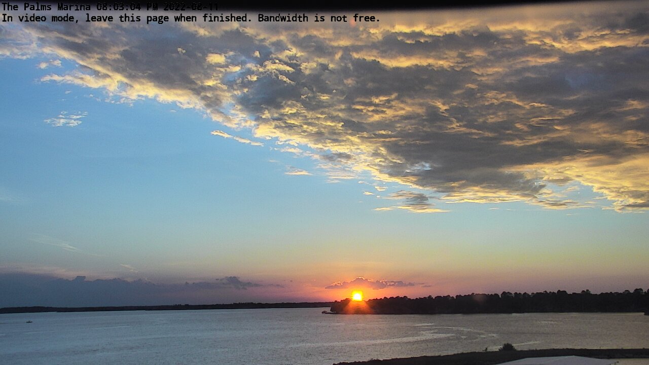 22-08-11_20-03-04-53.jpg Lake Conroe sunset photo