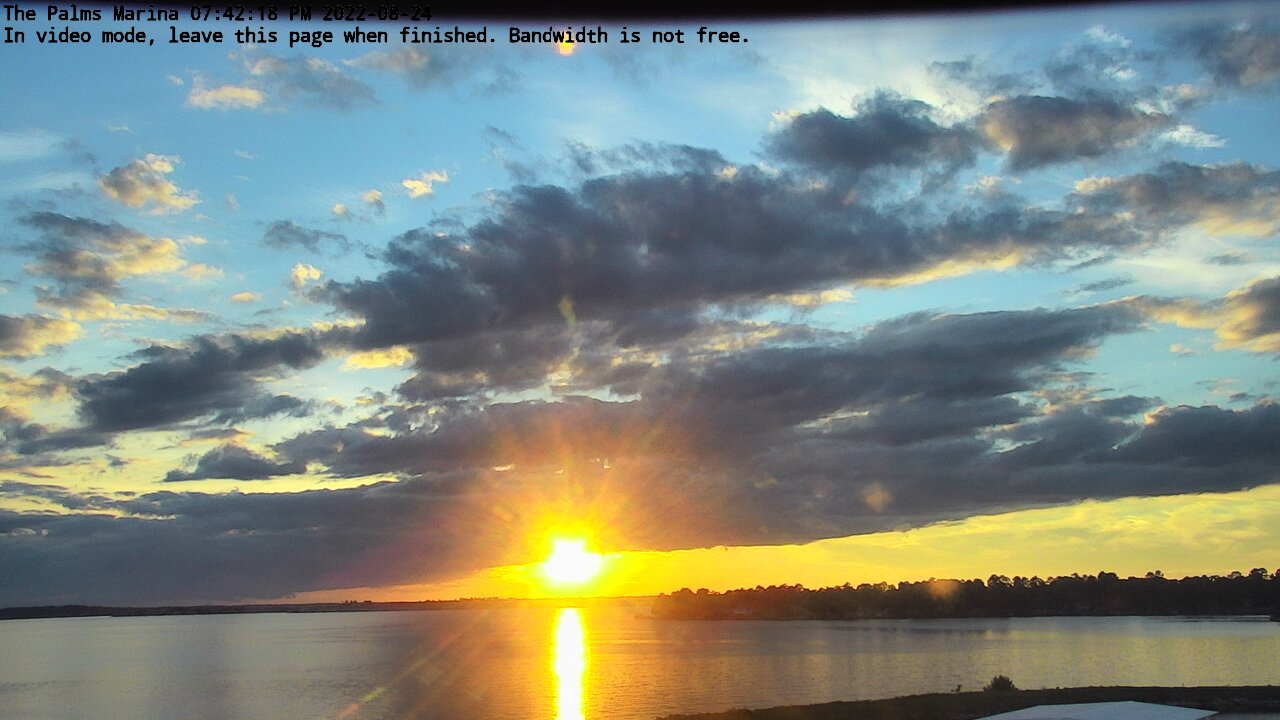 22-08-24_19-42-18-70.jpg Lake Conroe sunset photo