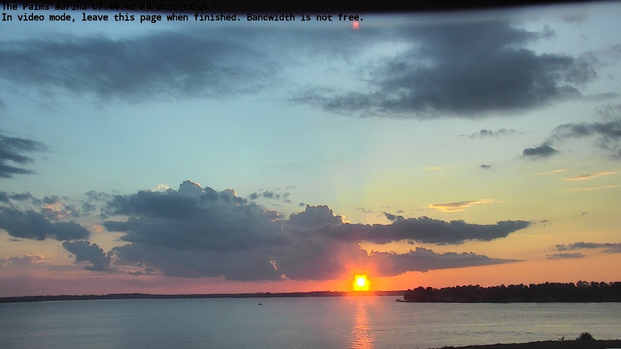 22-08-26_19-44-48-68.jpg Lake Conroe sunset photo