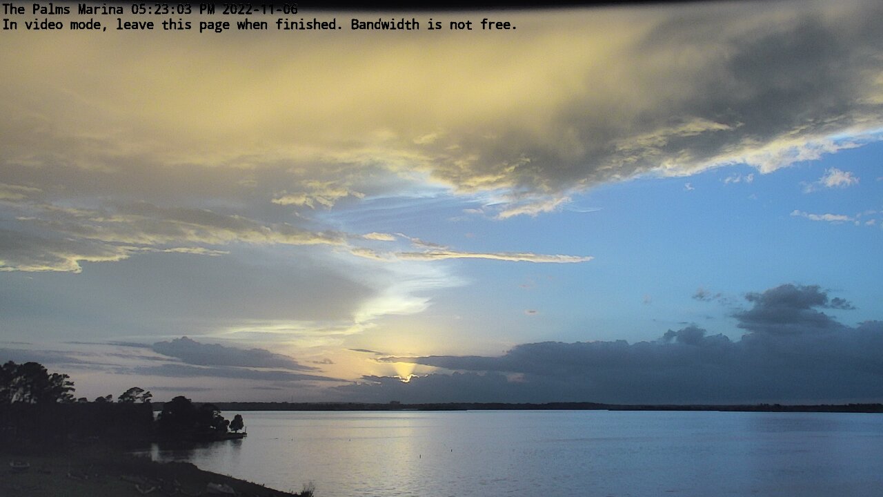 22-11-06_17-23-03-94.jpg Lake Conroe sunset photo