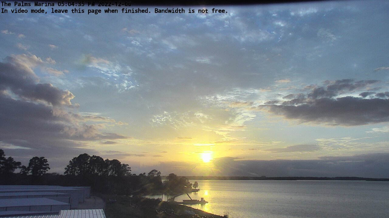 22-12-06_17-04-35-05.jpg Lake Conroe sunset photo