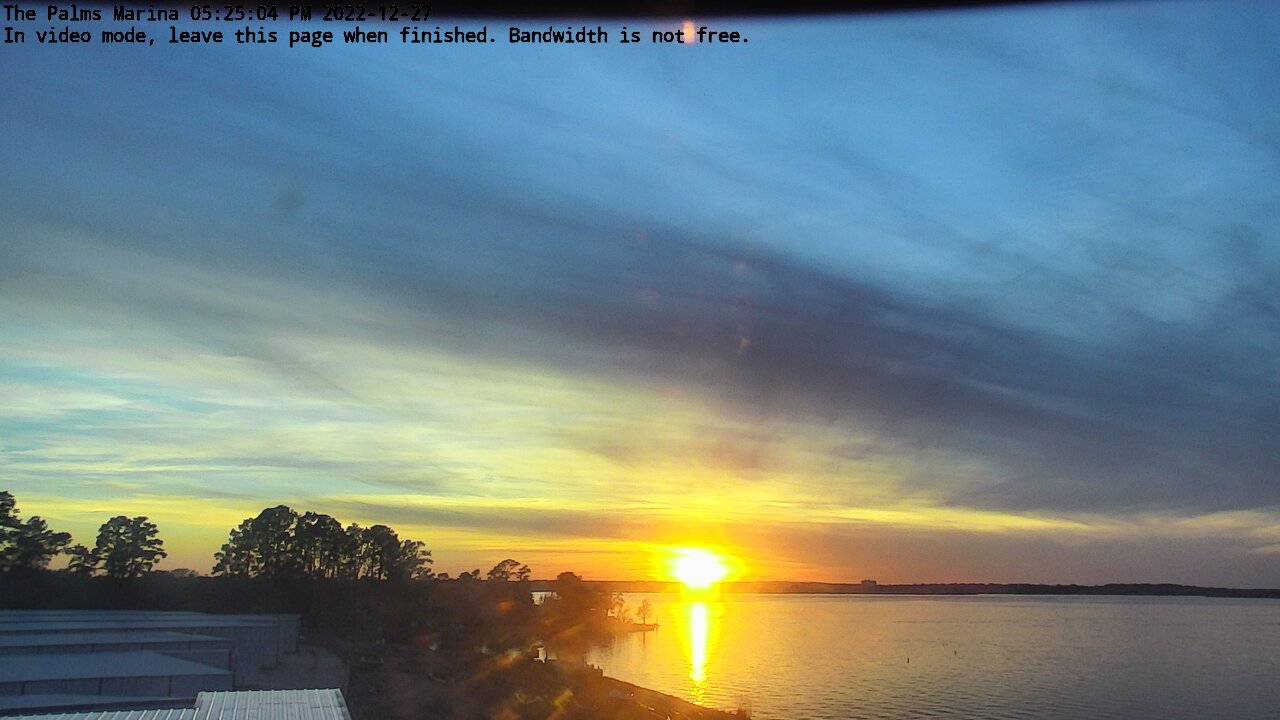22-12-27_17-25-04-32.jpg Lake Conroe sunset photo