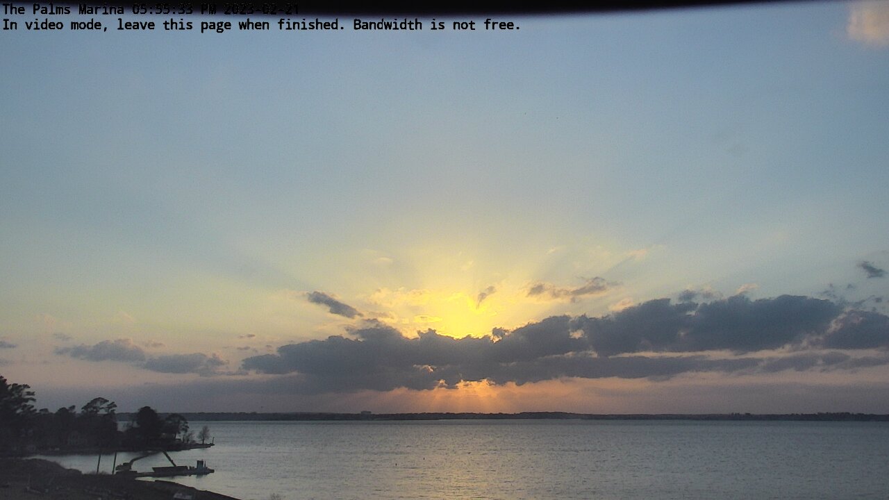 23-02-21_17-55-33-88.jpg Lake Conroe sunset photo
