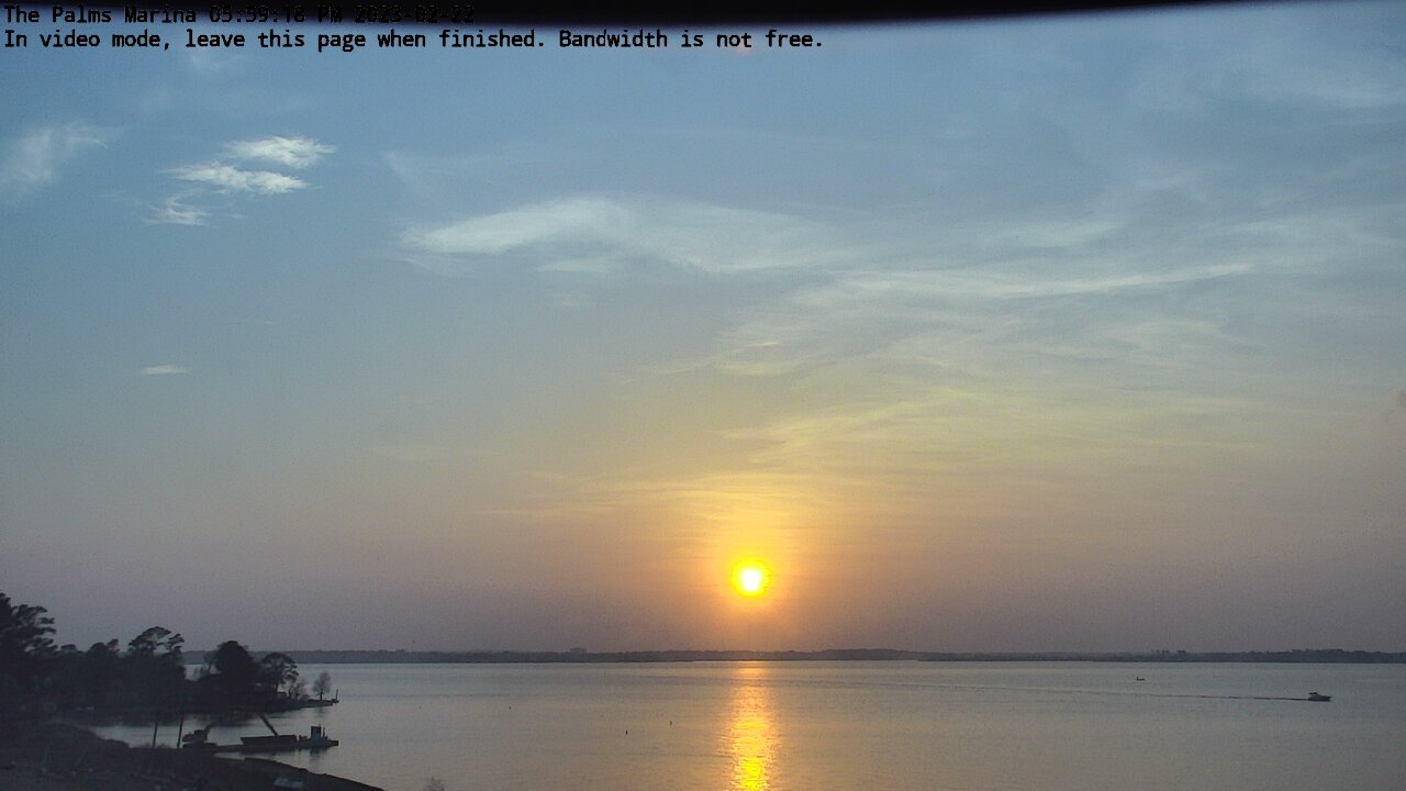 23-02-22_17-59-18-92.jpg Lake Conroe sunset photo