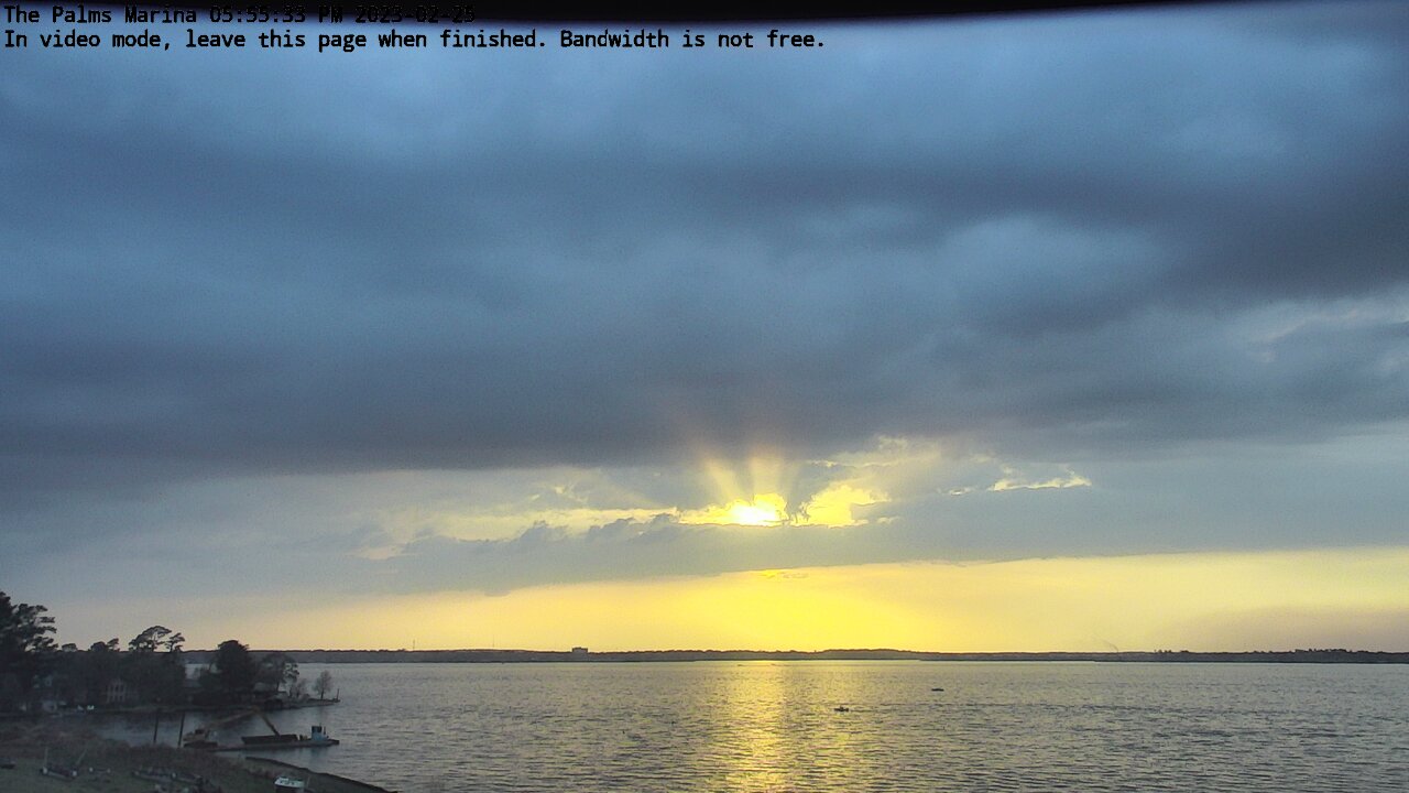 23-02-25_17-55-33-79.jpg Lake Conroe sunset photo