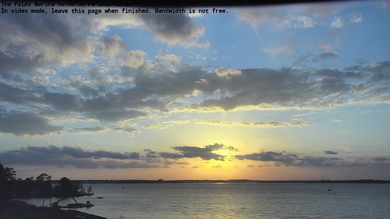 23-02-26_18-00-33-81.jpg Lake Conroe sunset photo