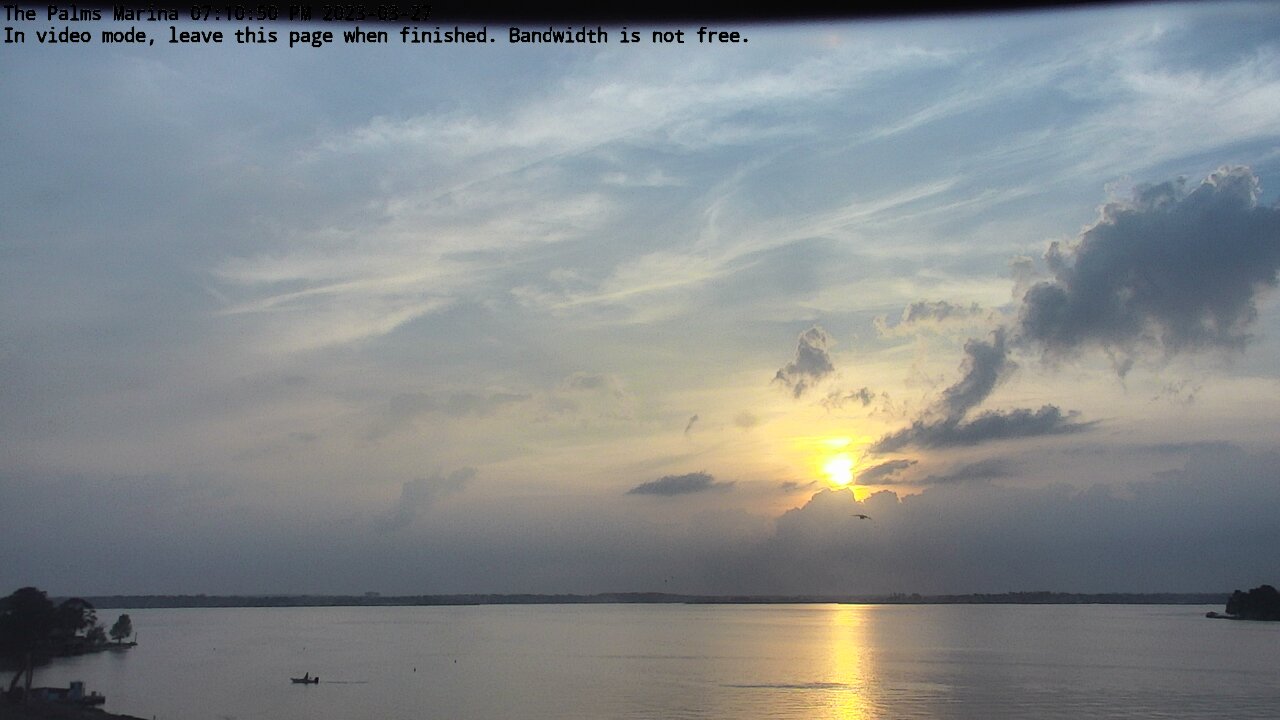 23-03-27_19-10-50-16.jpg Lake Conroe sunset photo