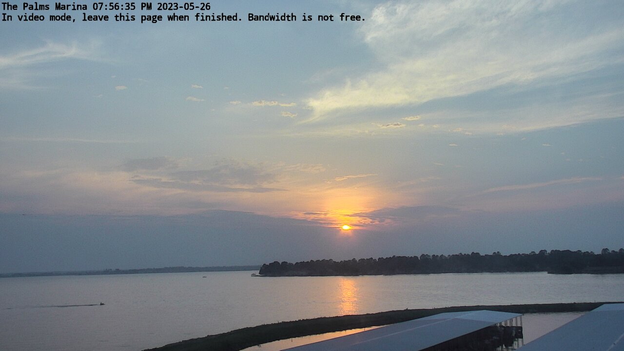 23-05-26_19-56-35-02.jpg Lake Conroe sunset photo