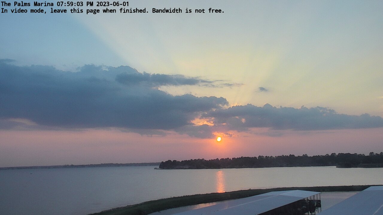 23-06-01_19-59-03-98.jpg Lake Conroe sunset photo