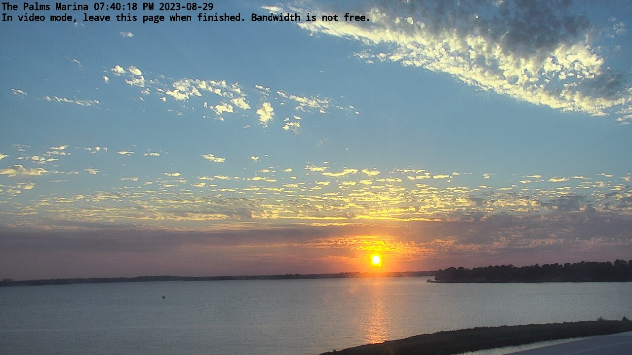 23-08-29_19-40-18-66.jpg Lake Conroe sunset photo