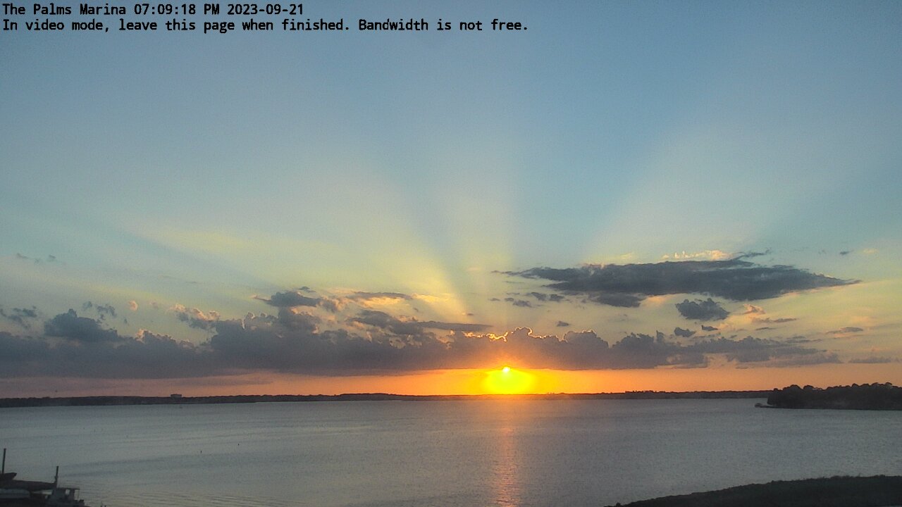 23-09-21_19-09-18-68.jpg Lake Conroe sunset photo