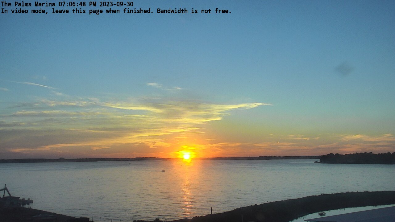 23-09-30_19-06-48-67.jpg Lake Conroe sunset photo