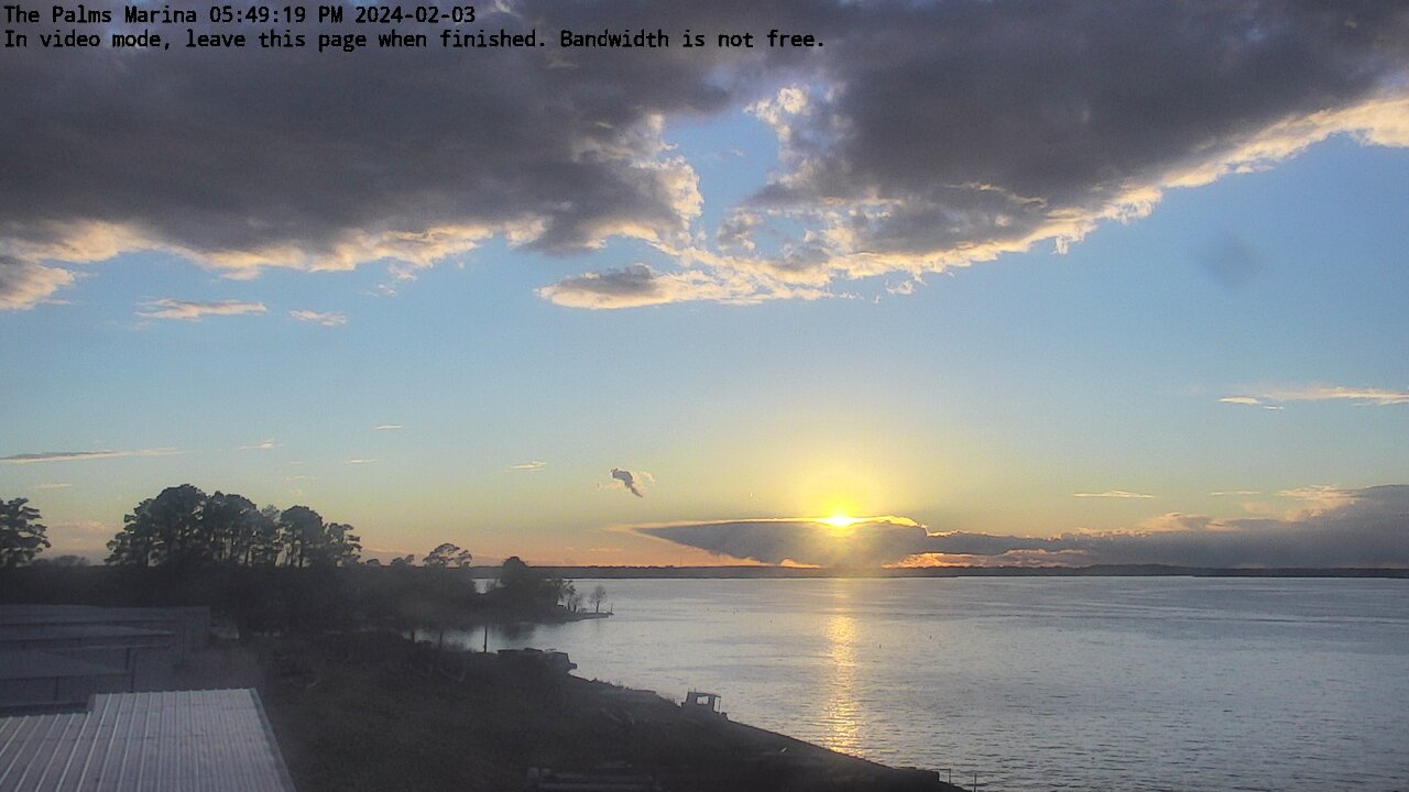 24-02-03_17-49-19-05.jpg Lake Conroe sunset photo