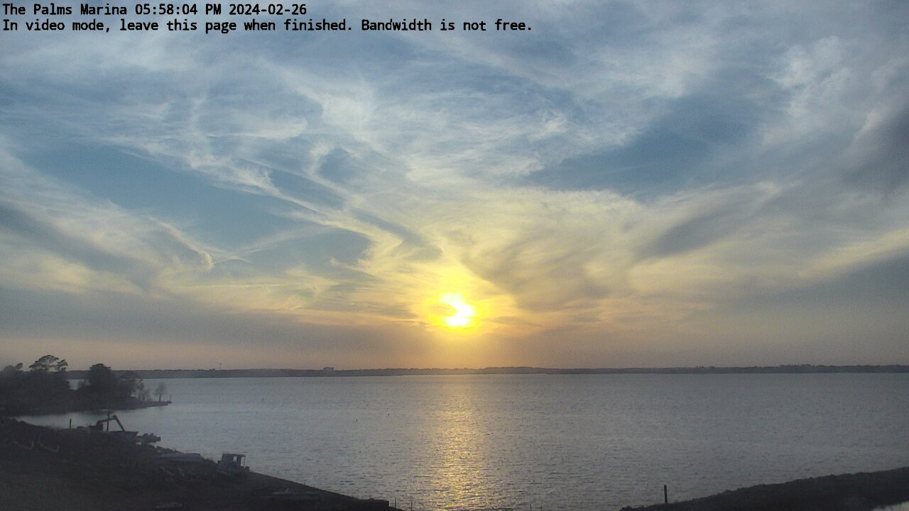 24-02-26_17-58-04-50.jpg Lake Conroe sunset photo