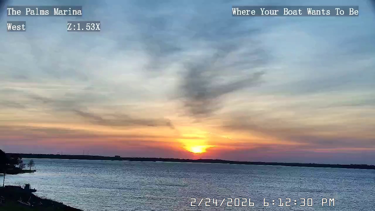 26-02-24-18-12-30 Lake Conroe sunset photo