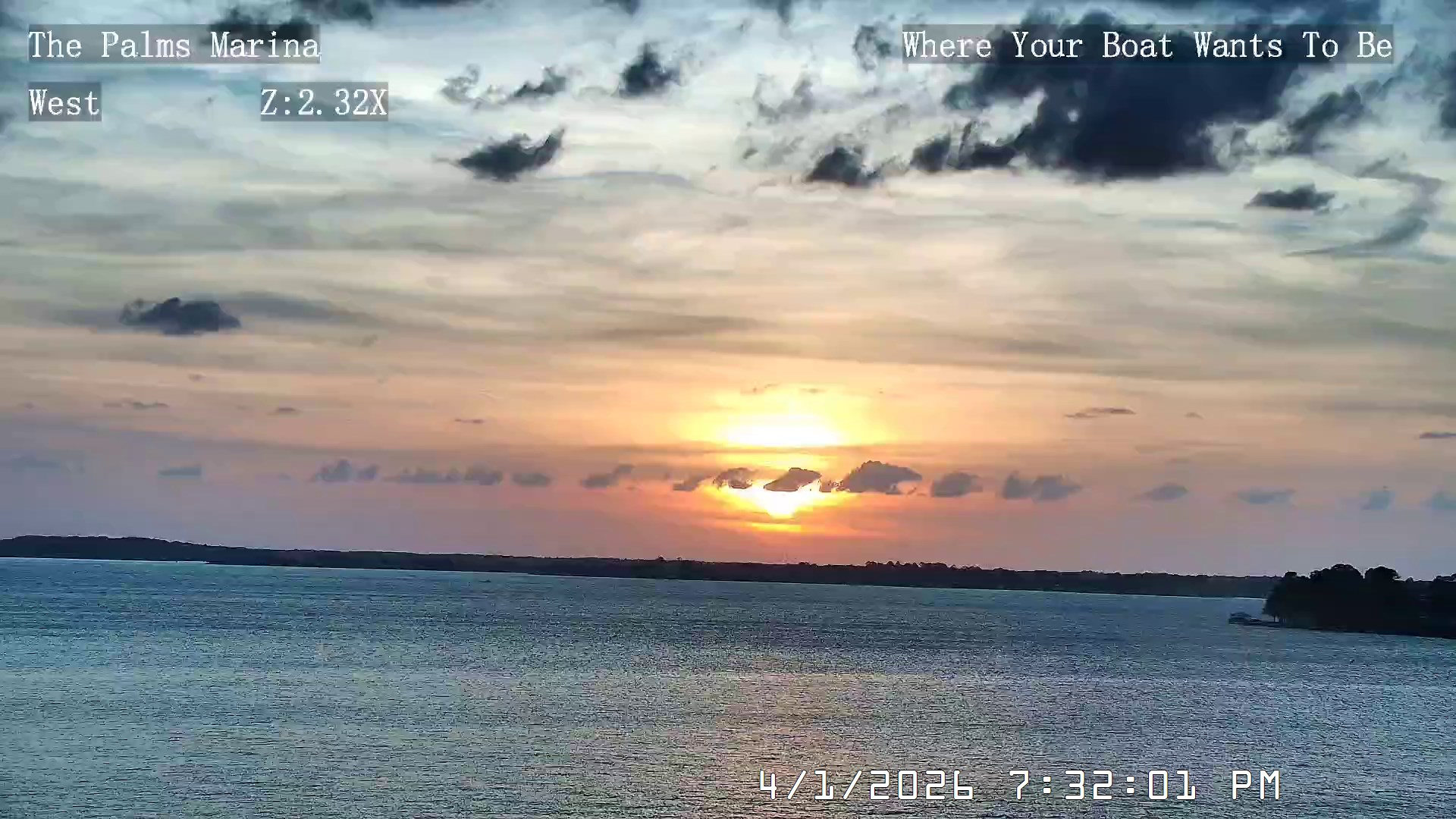 26-04-01-19-32-01 Lake Conroe sunset photo